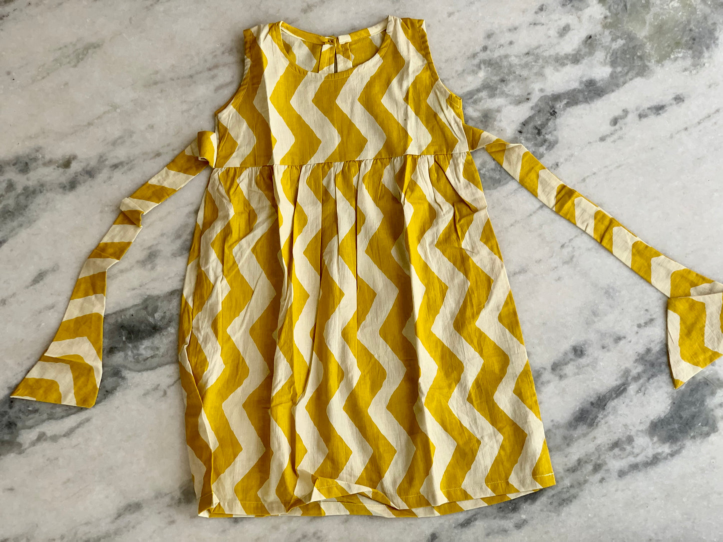 Yellow zig zag - Girl Frock