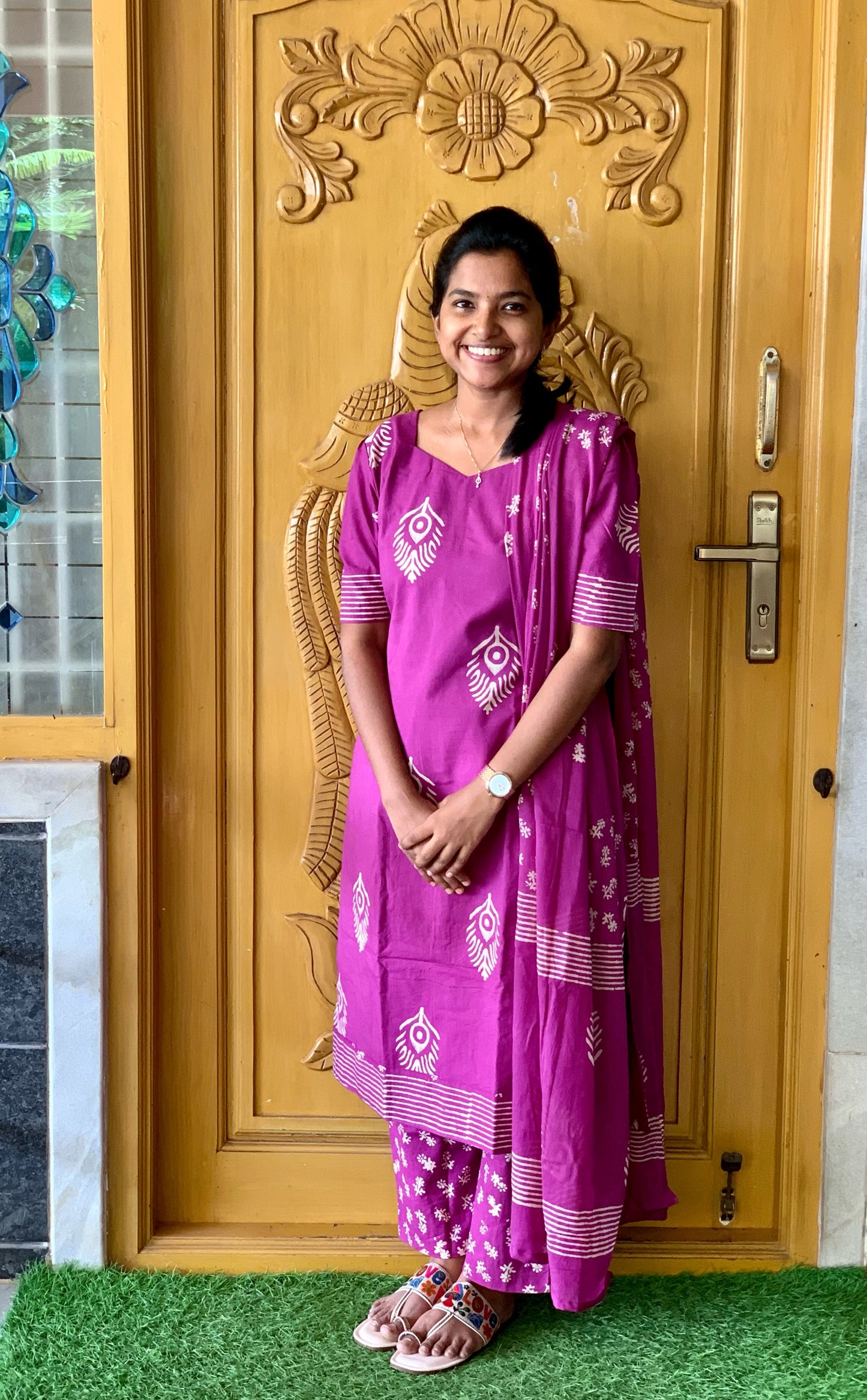 Magenta feather - ⁠Salwar suit set