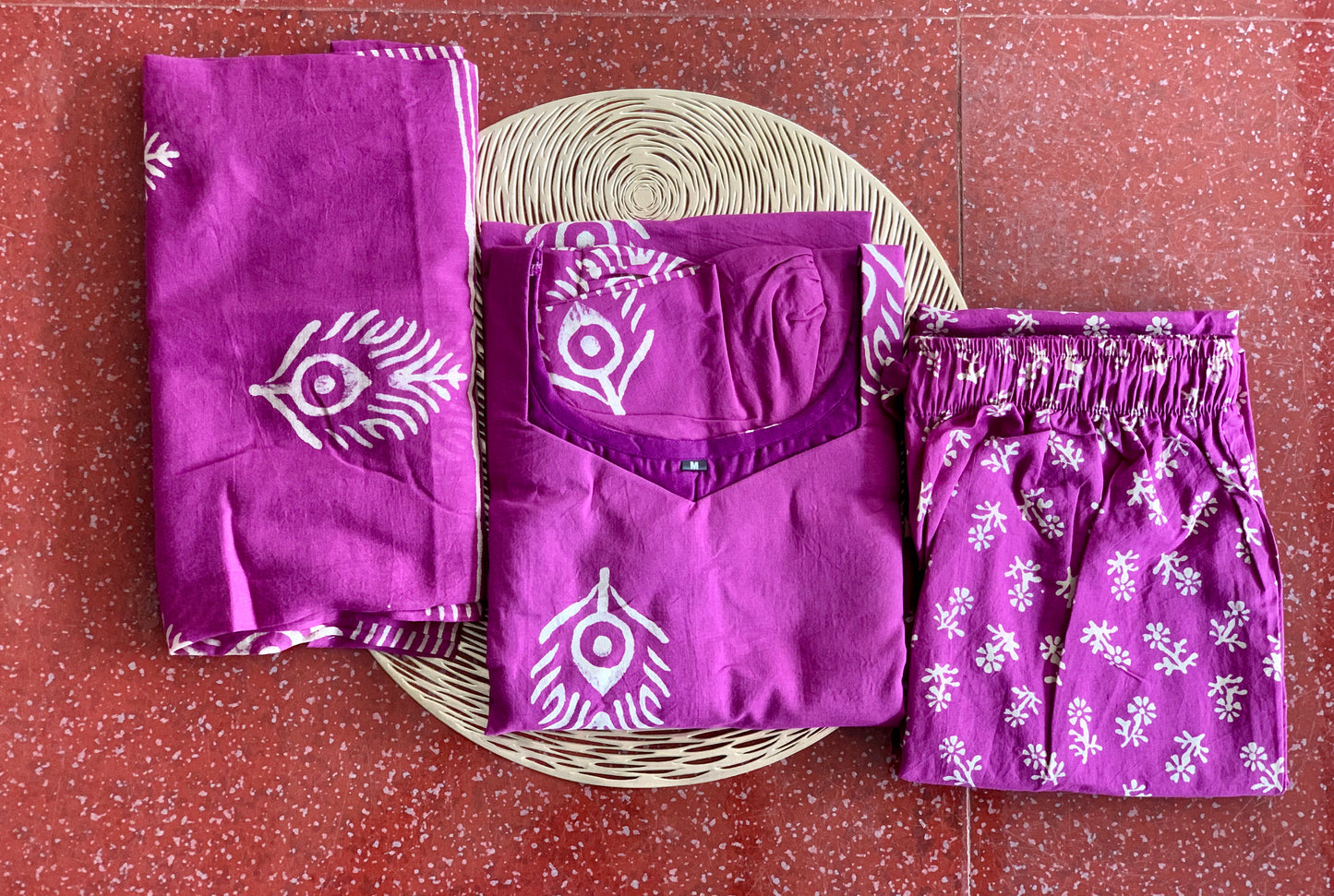 Magenta feather - ⁠Salwar suit set