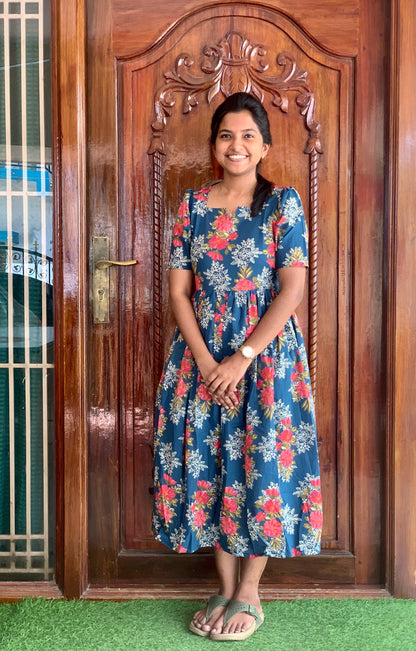 Teal bloom - Maxi