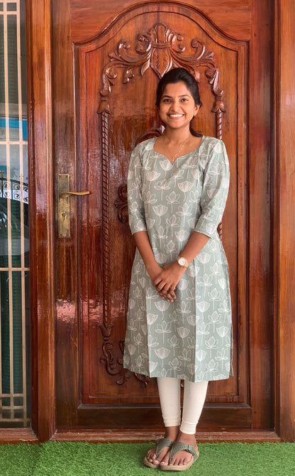 Grey lotus - Kurti