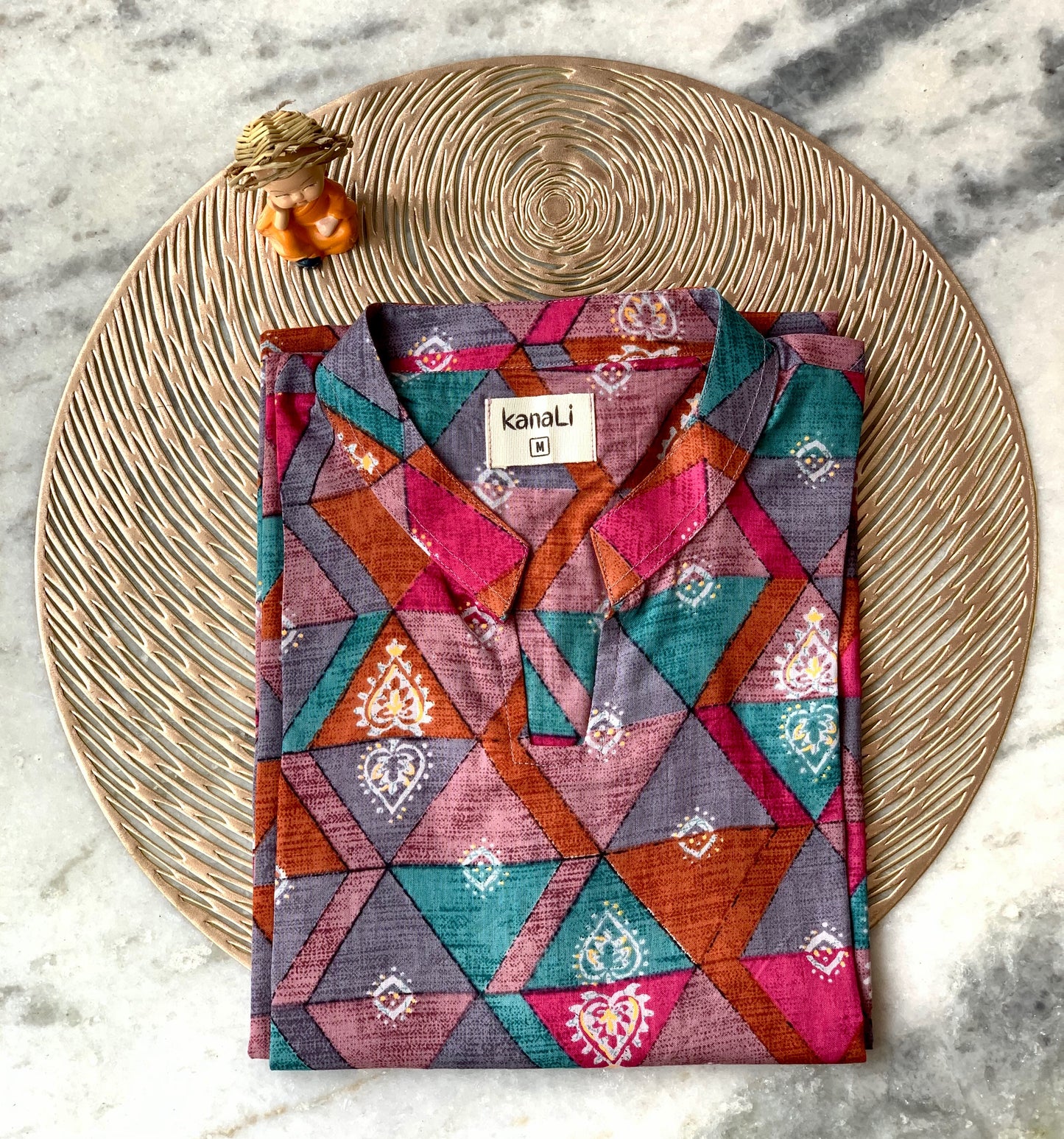 Geometric grace - Kurti