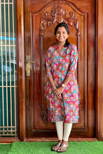 Geometric grace - Kurti
